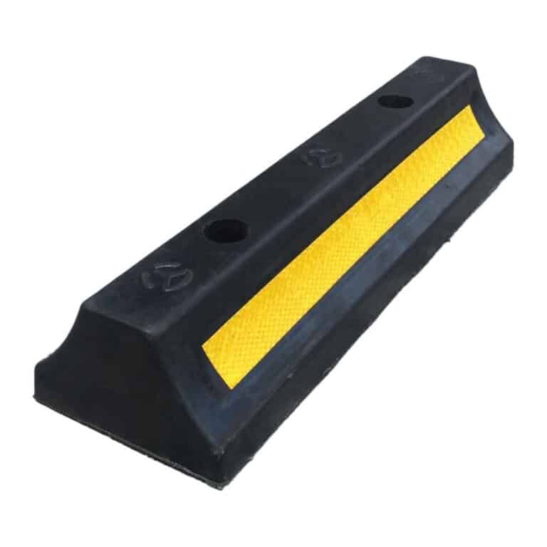 ยางกั้นล้อรถ 48x14x10 Cm.