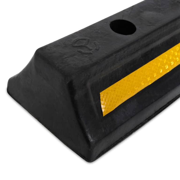 ยางกั้นล้อรถ 48x14x10 Cm.