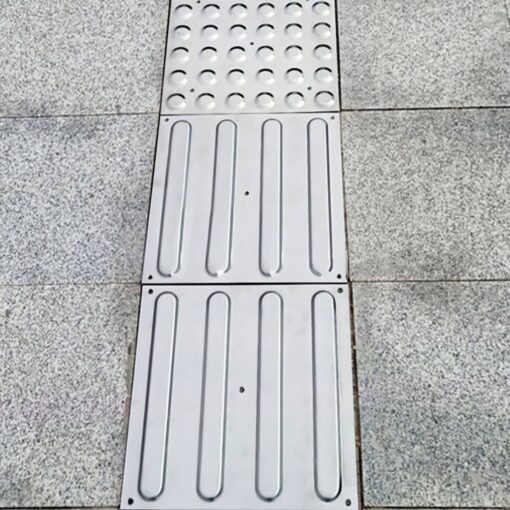 ทางเดินคนพิการ