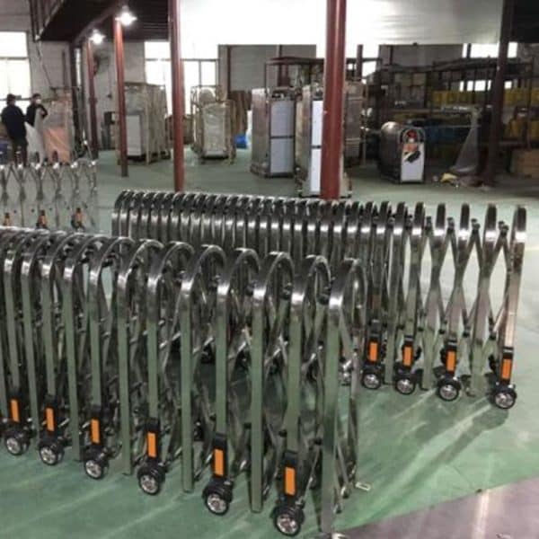 แผงกั้นยืดหดได้