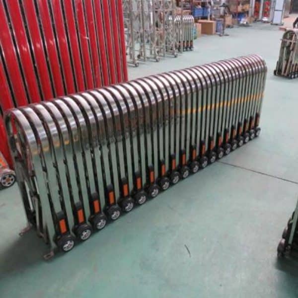 แผงกั้นยืดหดได้