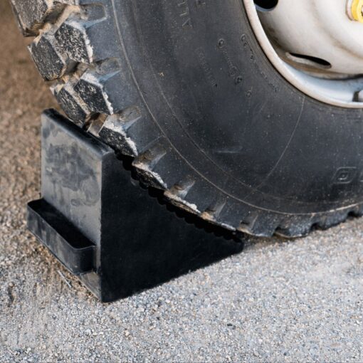 ยางกั้นล้อขนาดใหญ่ 29x33x26 Cm.