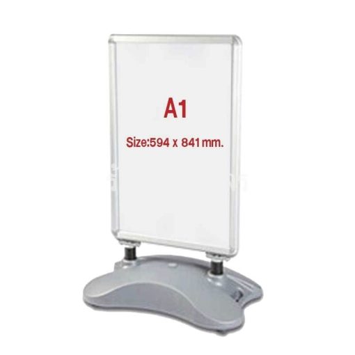 โปสเตอร์สแตนด์