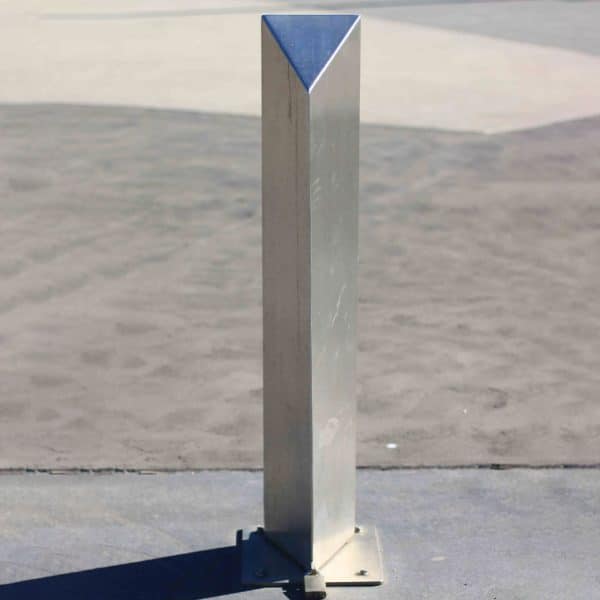 เสาสแตนเลสชนิดหัวตัดเหลี่ยม