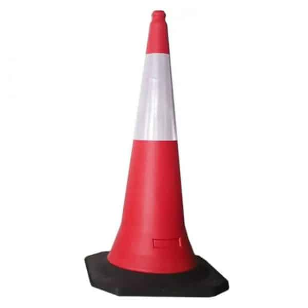 เช่ากรวยจราจรฐานยาง 100 Cm คาดสะท้อนแสง 1 แถบใหญ่