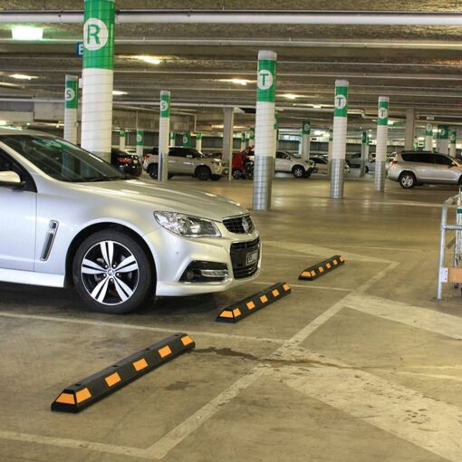 ยางกั้นล้อ ขนาด 165x15x10 Cm.