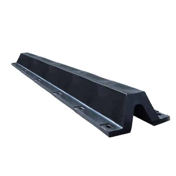 ยางกันชน V-Type ขนาด 30x200 Cm. น้ำหนัก 300kg.