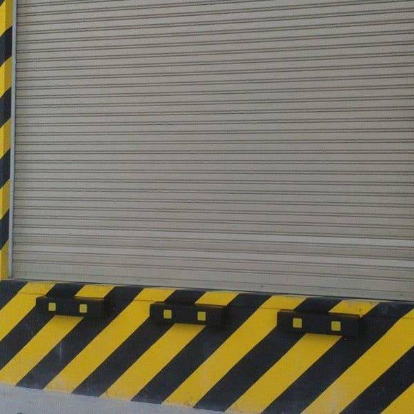 ยางกันชนขอบเสา