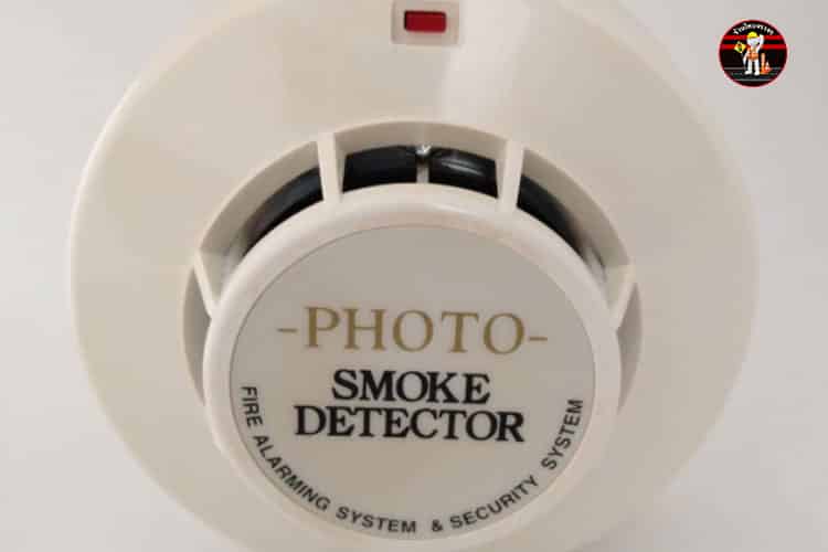 PHOTO ELECTRIC SMOKE DETECTOR