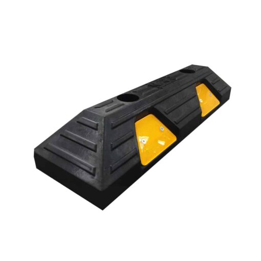 ยางกั้นล้อ ขนาด 15.5×55.5×10 Cm.