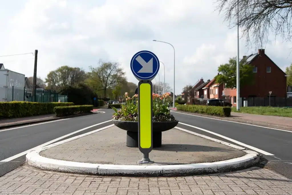 Using-traffic-signs-to-increase-travel-flexibility