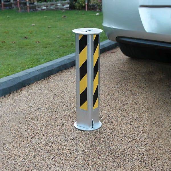 เสากั้นรถชนิดเก็บลงดินได้