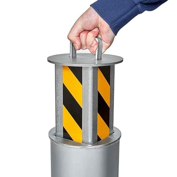 เสากั้นรถชนิดเก็บลงดินได้