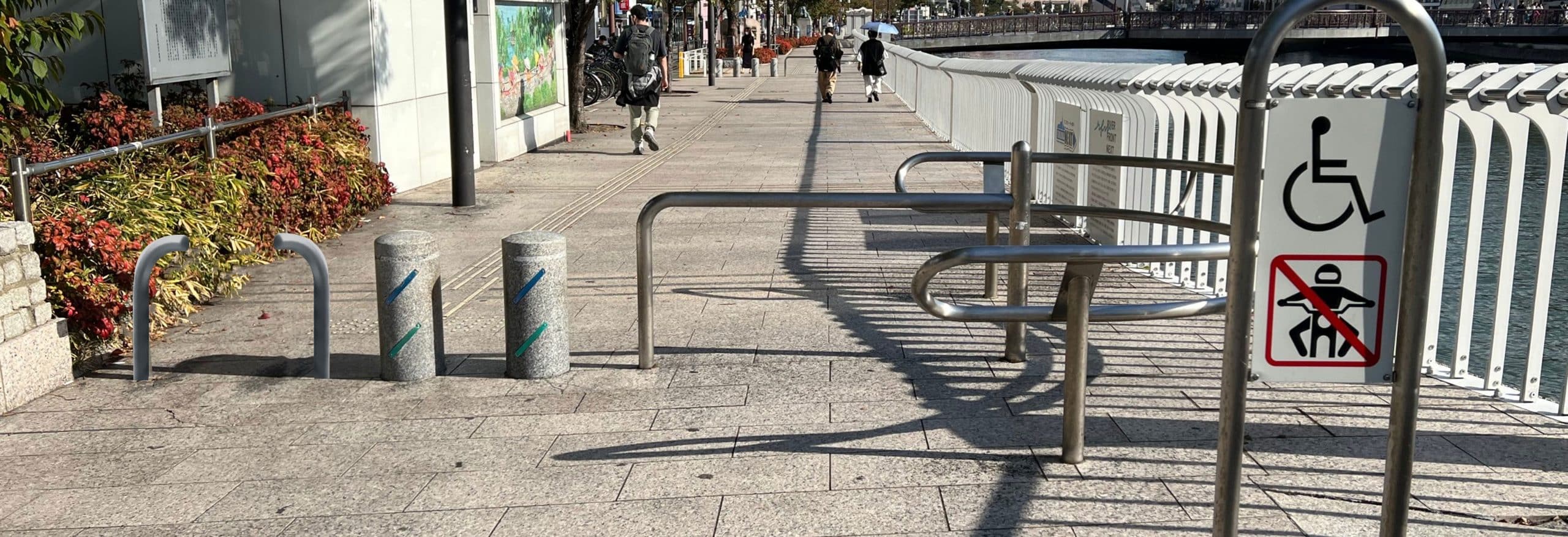 เสาสแตนเลสกั้นรถมอเตอร์ไซต์