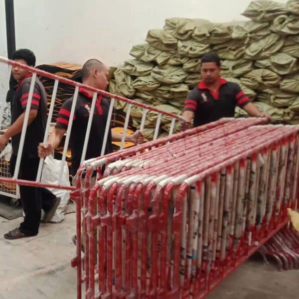 แผงกั้นจราจร