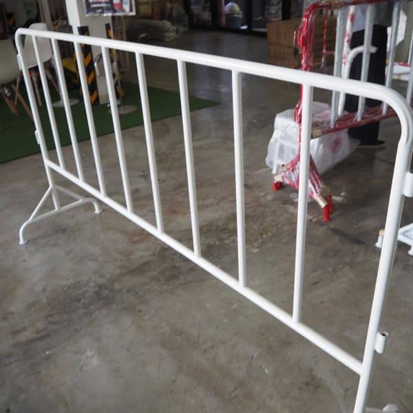 แผงกั้นจราจร