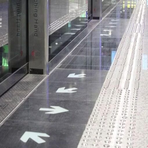 ทางเดินคนพิการ