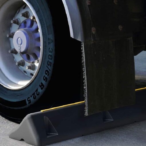 พลาสติกกั้นล้้อรถ TPU