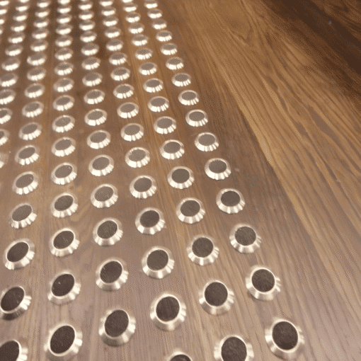 ปุ่มทางเดินคนพิการสแตนเลสแนวจุด