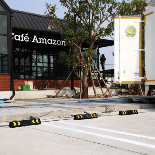 ยางกั้นล้อ ขนาด 10 x 60 x 12 Cm.