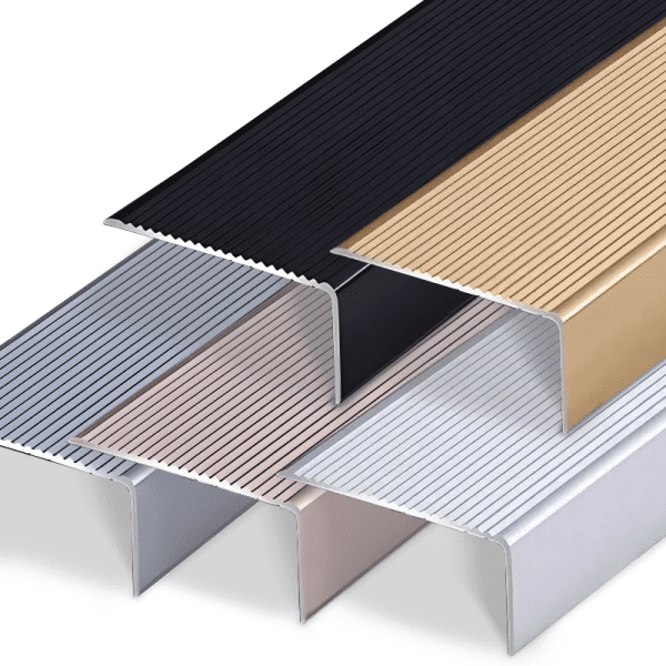 แผ่นครอบบันไดกันลื่น วัสดุอลูมิเนียม ขนาด 7 x 3 Cm. ความยาว 90 Cm.