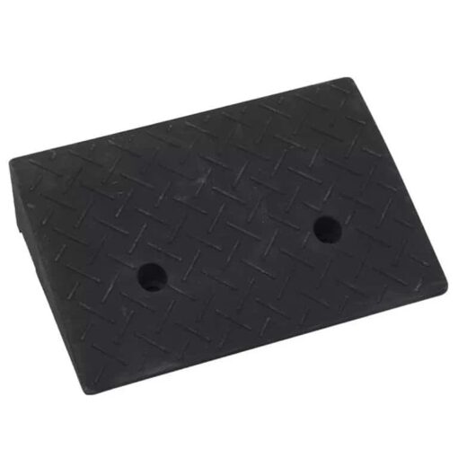 ยางปีนฟุตบาท ขนาด 50×50 cm. สูง 20cm. (ขนาด +-2 cm.)