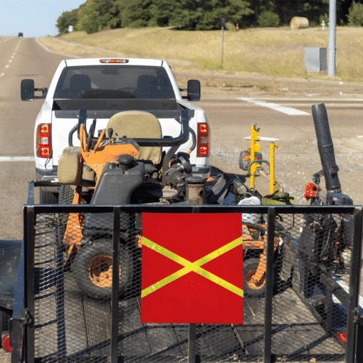 ผ้าแดงติดแถบสะท้อนแสงสำหรับติดท้ายรถ