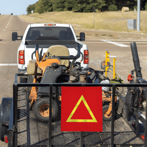 ผ้าแดงติดแถบสะท้อนแสงชนิดสามเหลี่ยม