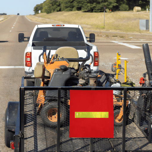 ผ้าแดงติดแถบสะท้อนแสง 1 แถบ