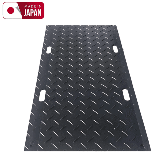 แผ่นรองเครื่องจักร รุ่น Rough Board ผลิตจากวัสดุรีไซเคิล 100% เป็นมิตรต่อสิ่งแวดล้อม กันลื่น 1 ด้าน ขนาด 91x182x1.87 Cm.