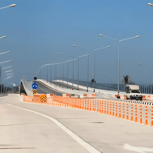 เสาไฟฟ้าส่องสว่าง พร้อมกิ่งคู่