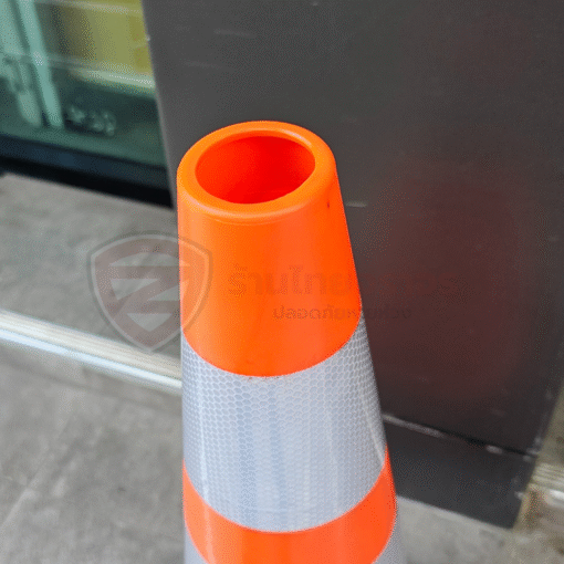 กรวยจราจร PVC ขนาด 70 ซม. ฐานยางเพิ่มน้ำหนัก