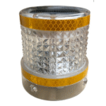 ไฟกระพริบโซล่าเซลล์สำหรับเสาล้มลุก สขนาดเส้นผ่านศูนย์กลาง 9 Cm. สูง 10 Cm. สีเหลือง (136008002) +450฿