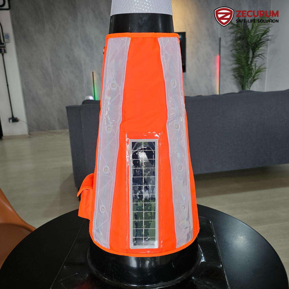 ไฟสวมกรวยจราจร LED solar cell พร้อมแถบสะท้อนแสง - Image 7